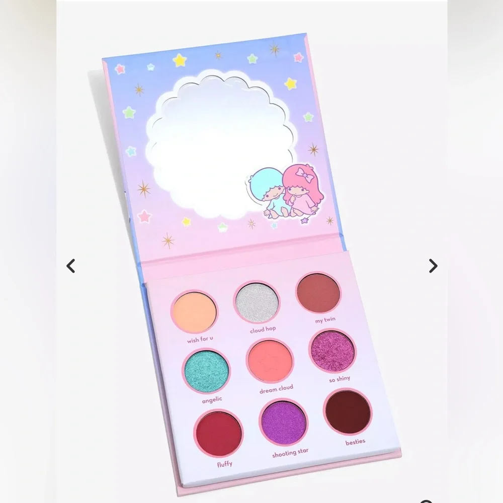 The Crème Shop x Little Twin Stars Dream Cloud Eyeshadow Palette